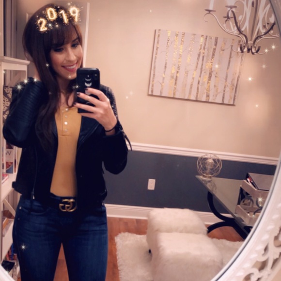 Meet your Posher, Nikki - Picture 5 of 7